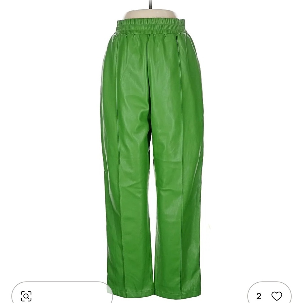 Jakke Pistachio Green Pleather Joggers in size 2